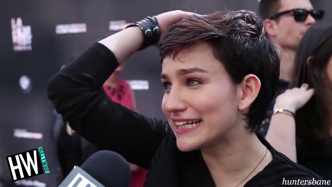 Bex Taylor-Klaus / Can't Help Falling In Love