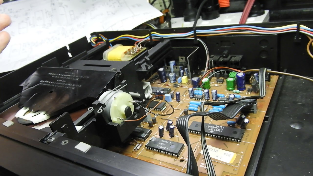 Re-capping and the case of Marantz CD-65 Mk2