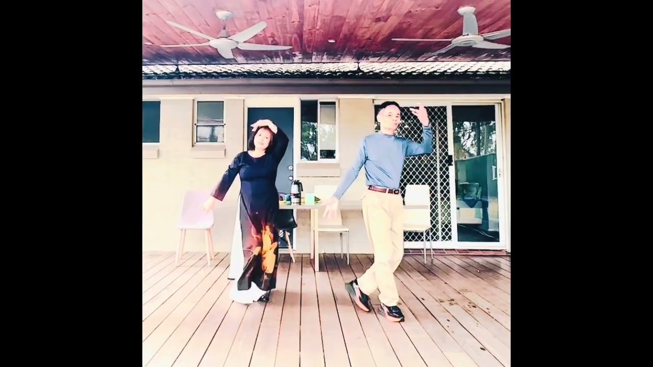 Múa  Ngày ấy mình yêu nhau  shramrock hill sáng  ngày 8 tháng 3, 2026