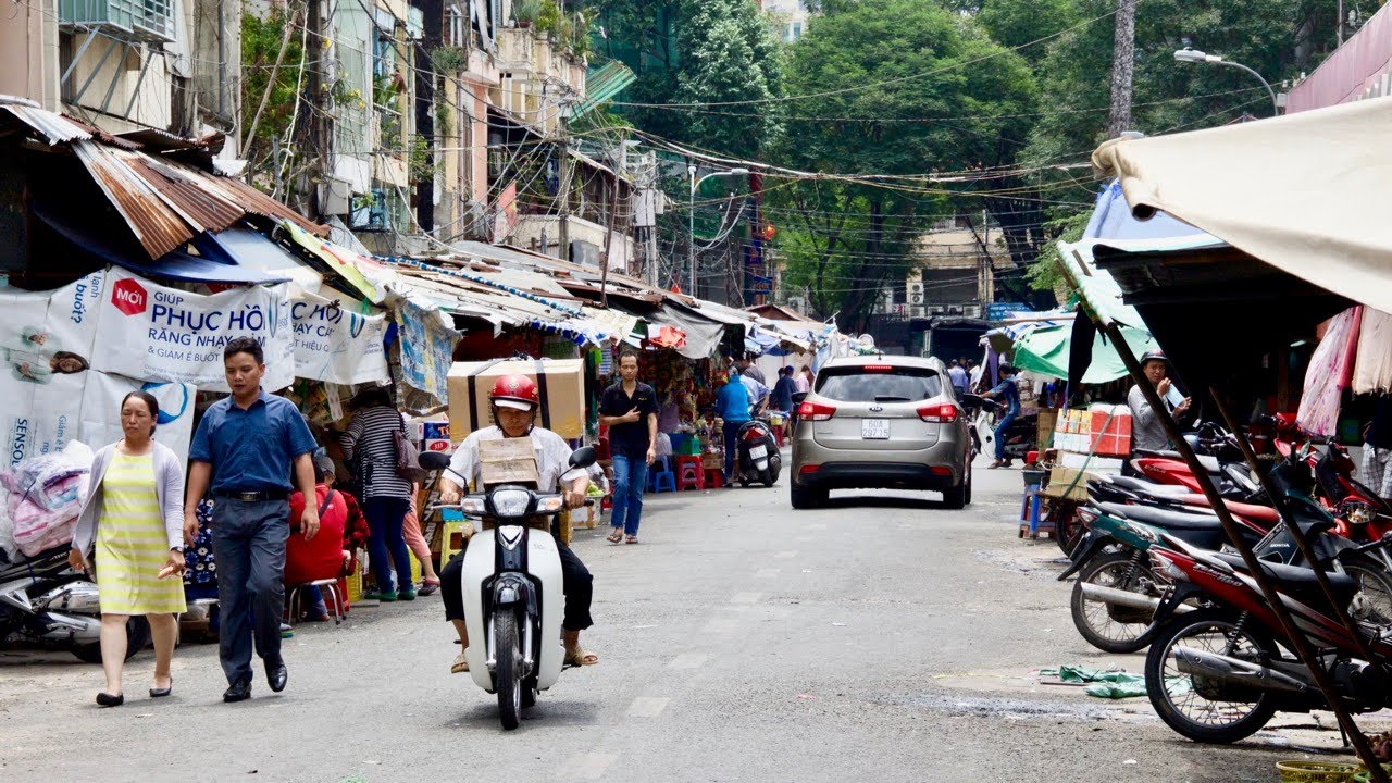 Ho Chi Minh City On Your Own (Saigon), Vietnam - What to do on Your Day in Port