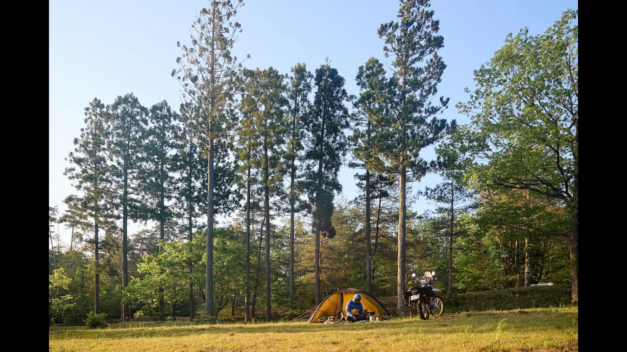 A solo camp surrounded by the chirping of birds in the forest - hilleberg unna - セロー250 serow250