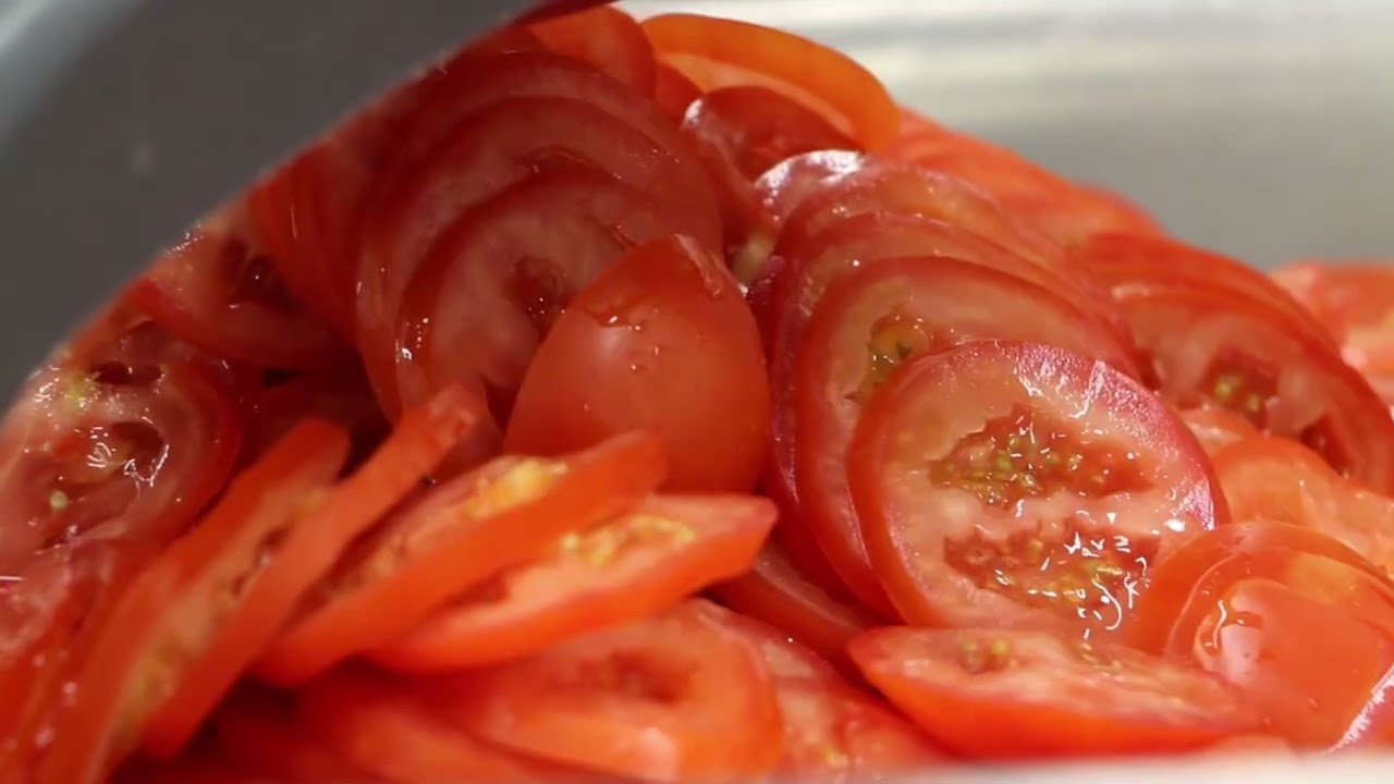 DANS LES COULISSES DE... La Cuisine centrale