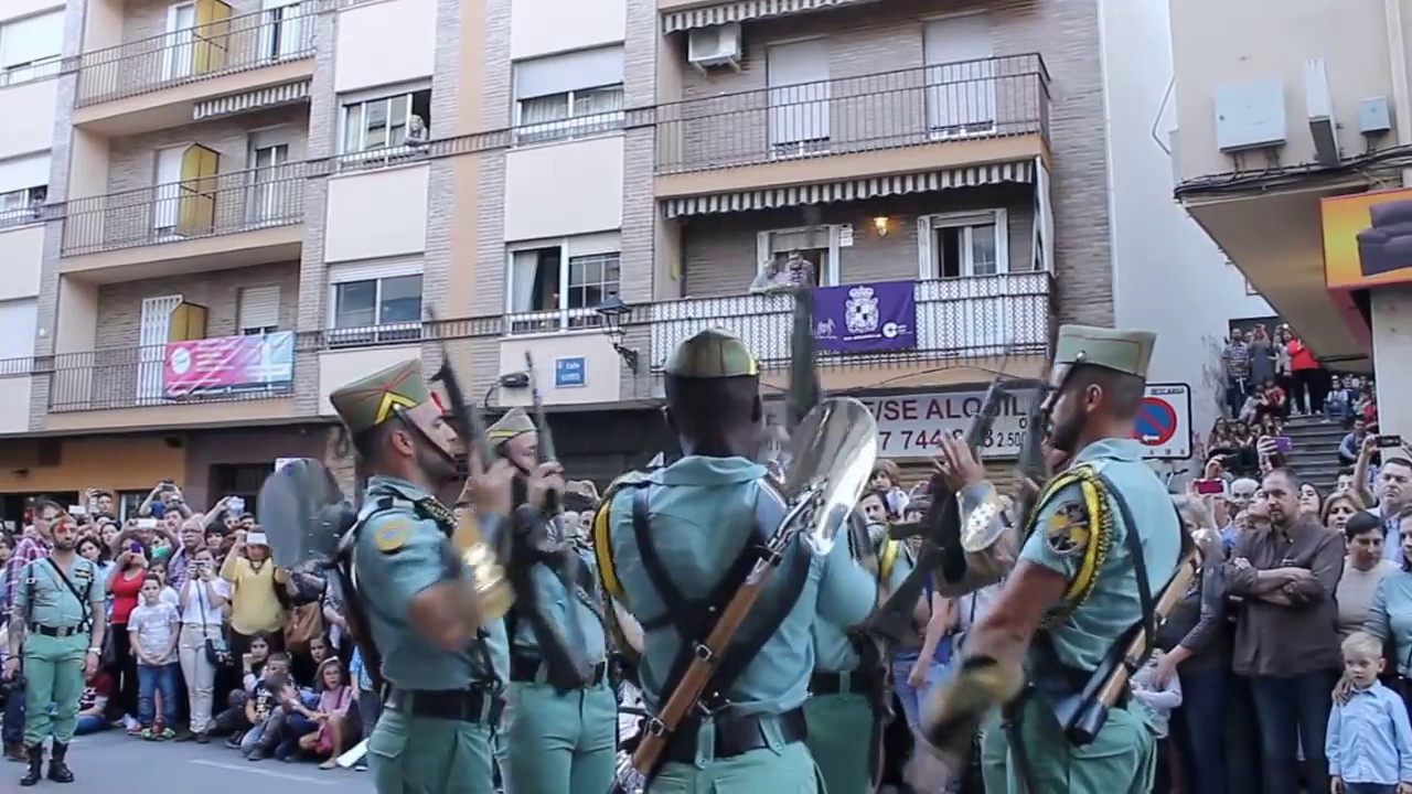 Exhibición de armas de la Legion. Miercoles Santo. Jaén 2017