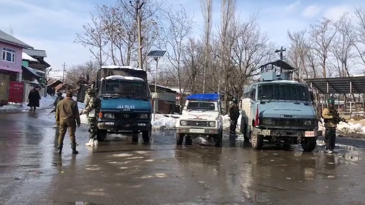 Encounter brakes out in Baramulla