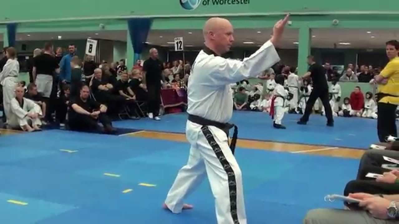 2015 TAGB English Taekwondo Championships Gareth Pritchard Tong Il