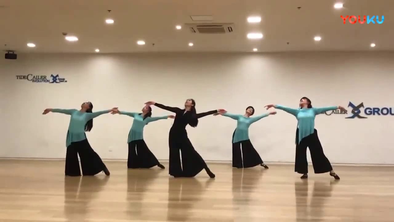 古典舞 -- 三生三世十里桃花