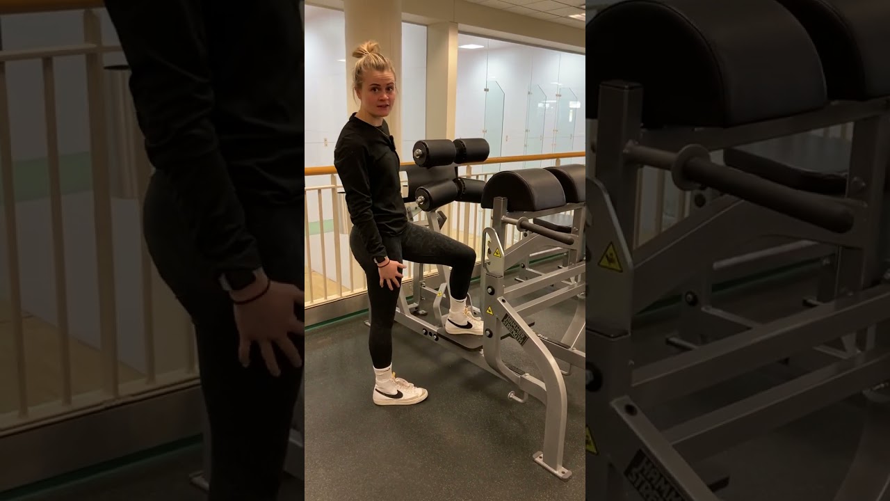 Back Extension Machine Trainer Instruction Video