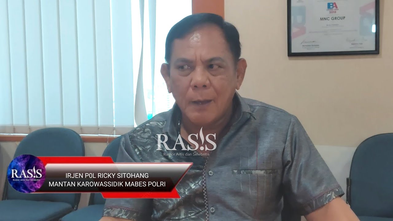 SENTILAN  IRJEN POL RICKY GADUH ROY SURYO CS PENEGAH HUKUM HARUS AMBIL LANGKAH TEGAS LAPORAN JOKOWI