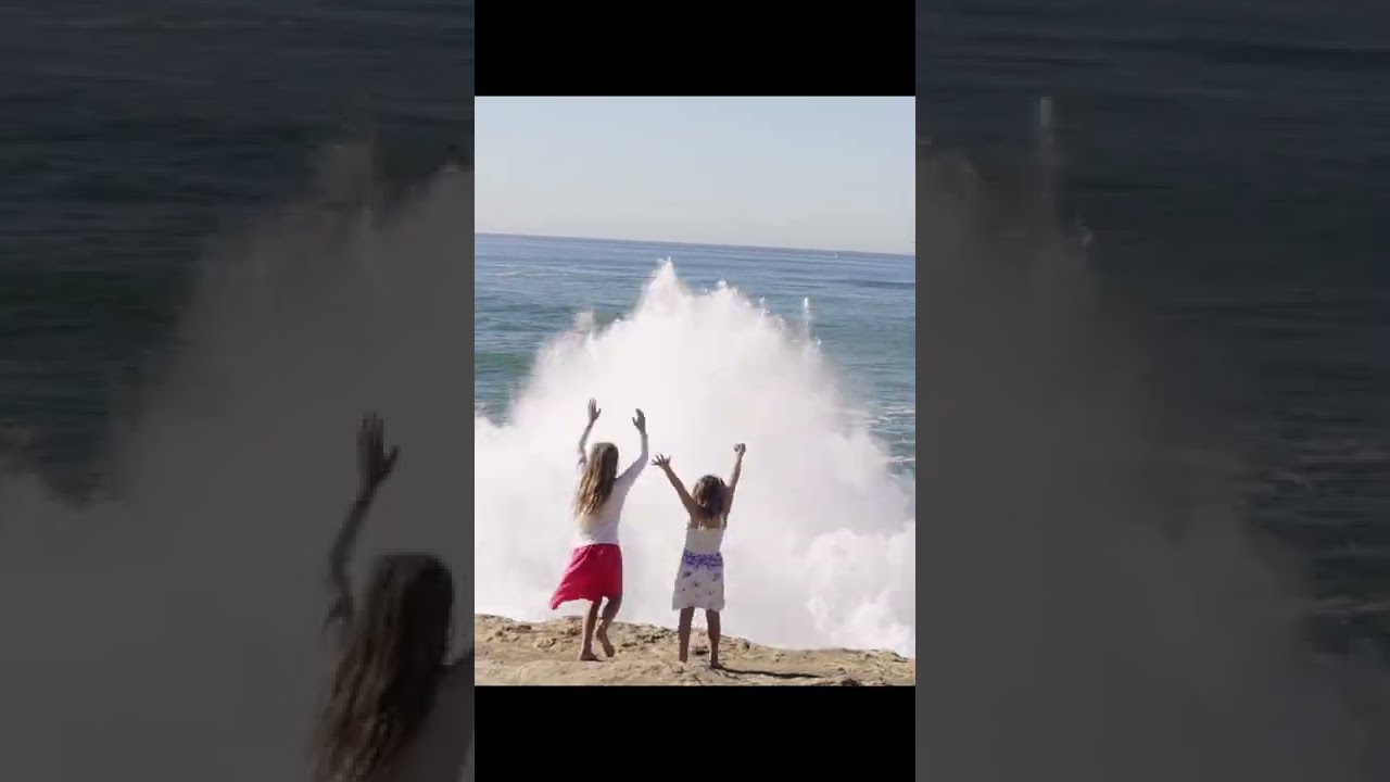 Island of Lost Girls - Girls summon wave