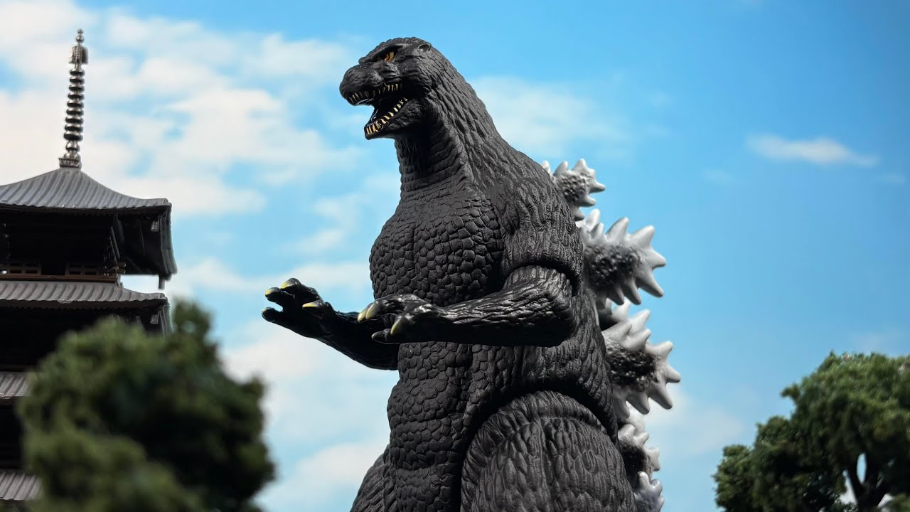 Godzilla Store Exclusive Bandai Movie Monster Series Godzilla (1994) Review