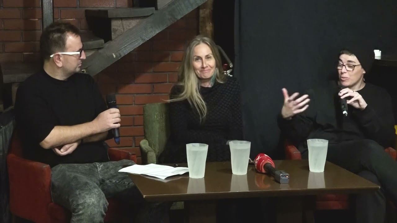 Teatri i Izraelit - Diskutim
