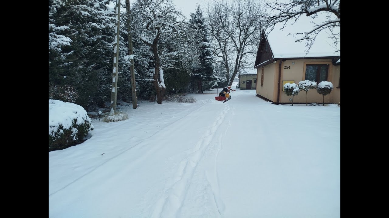 Traktorek Cub Cadet Odśnieżanie