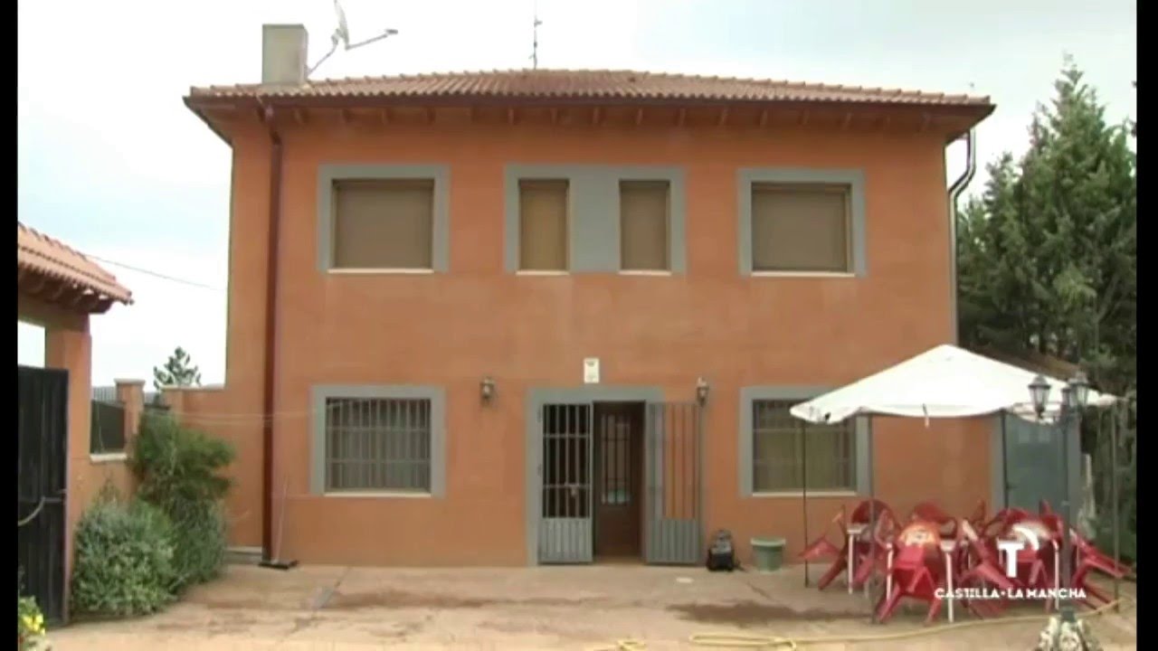 Caserío de Cerezo. Cerezo de Mohernando