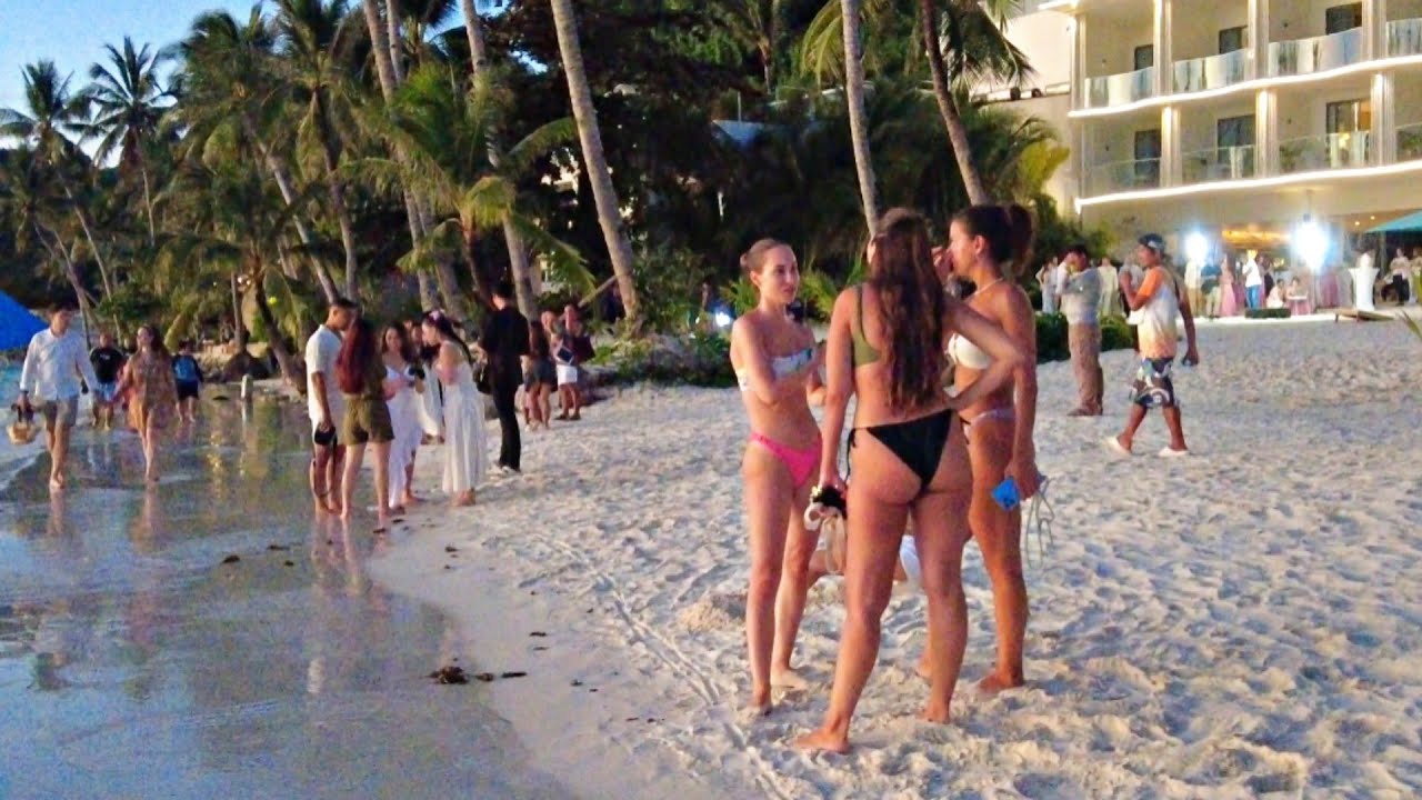 Look! This is BORACAY White Beach on January 25 2025 5:10pm Walk Daming Tao