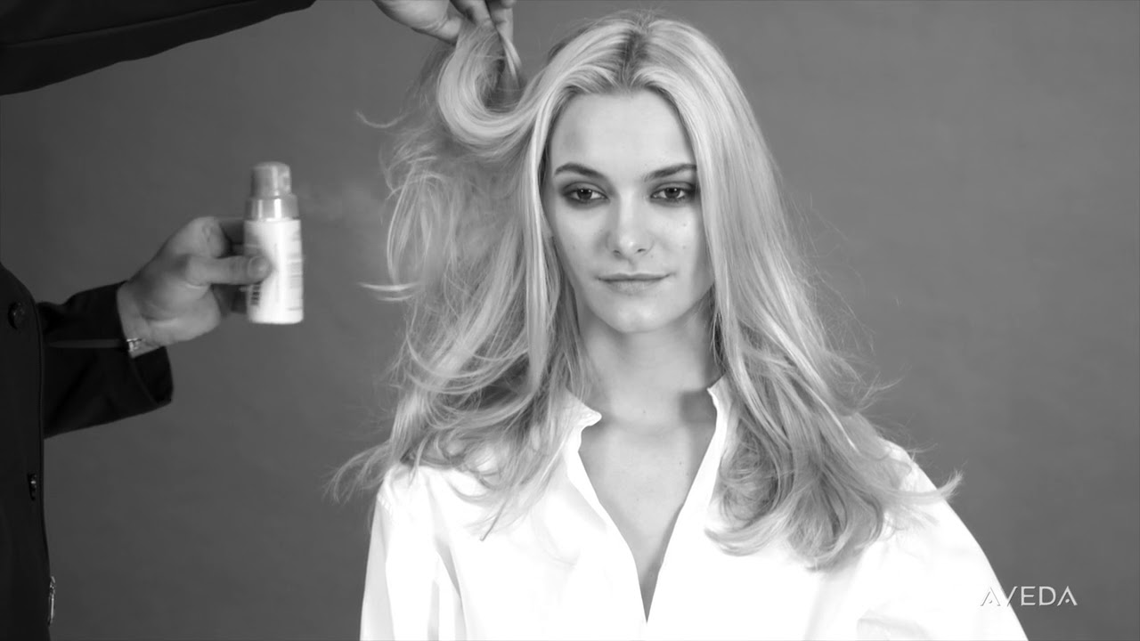 Aveda Beachy Style Using Texture Tonic