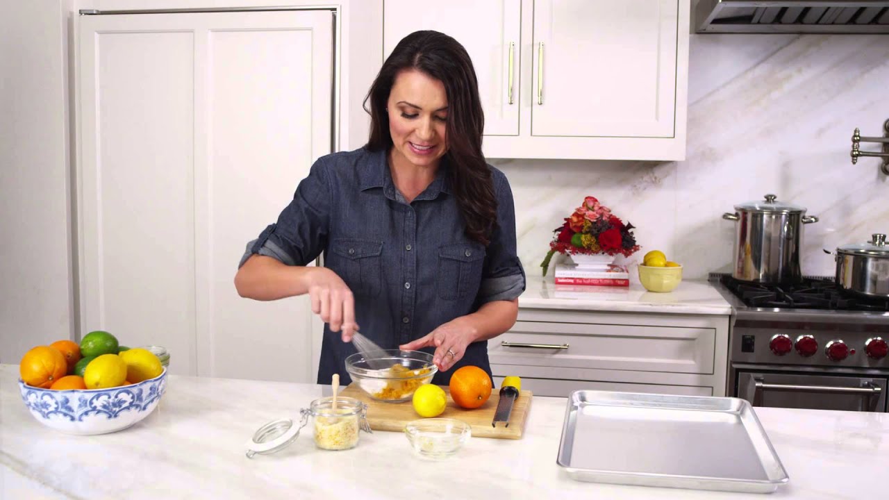 Sunkist&reg; Citrus Tips with Kimberly Schlegel Whitman: DIY Citrus Salt