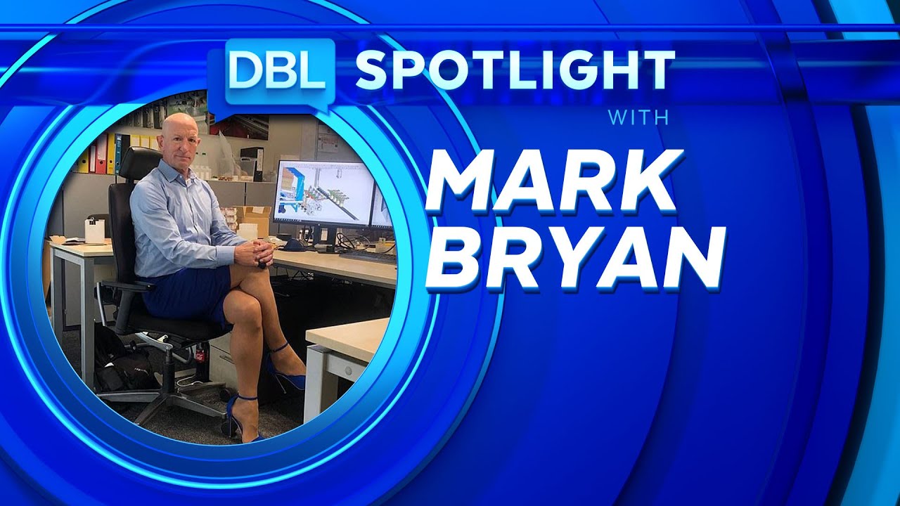 Skirt, Heels Make Mark Bryan a Hit on Instagram