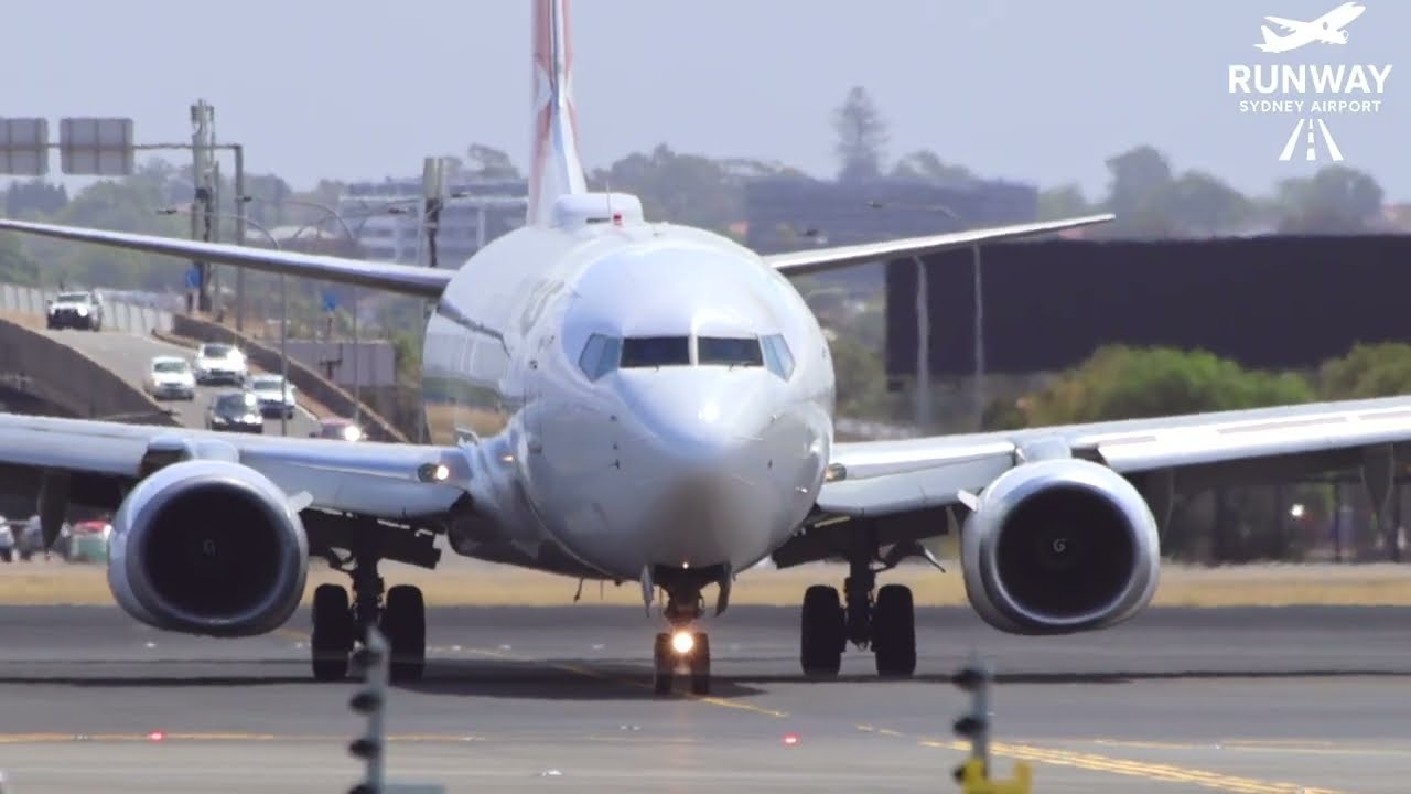 25 PLANE TAKEOFFS and LANDINGS from SHEPS MOUND | Sydney Airport Plane Spotting 2026 [SYD/YSSY]