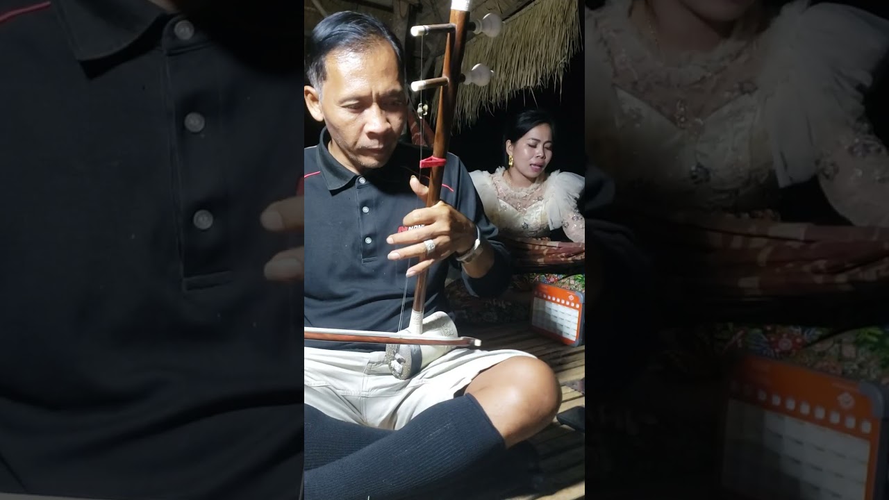 បទភ្នំពេញអើយសំដែងដោយលោកគ្រូផាត និង អ្នកគ្រូសុជាតិ
