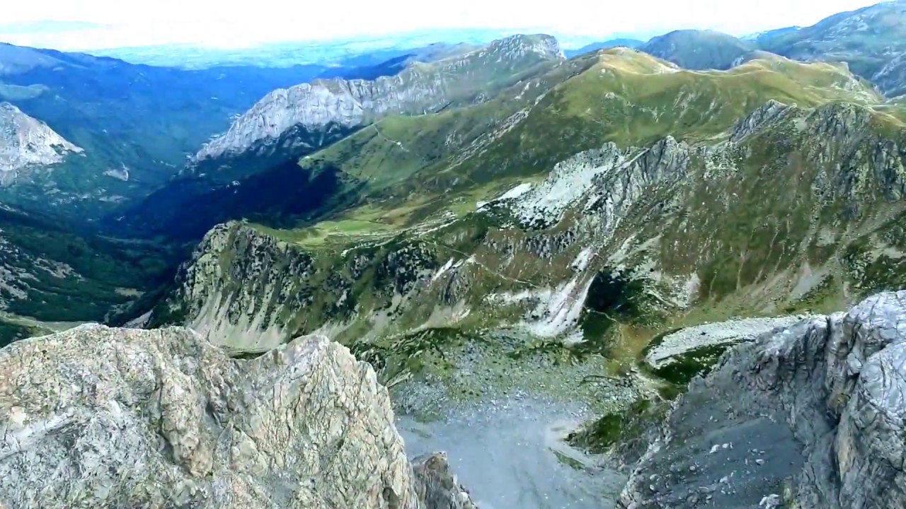 Marguareis, volo panoramico con il drone sulla cima - Alta Valle Pesio