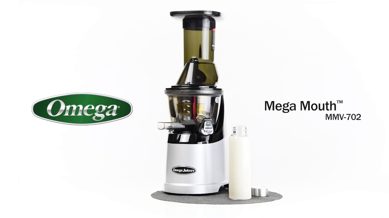 Almond milk with Omega Mega Mouth MMV-702S
