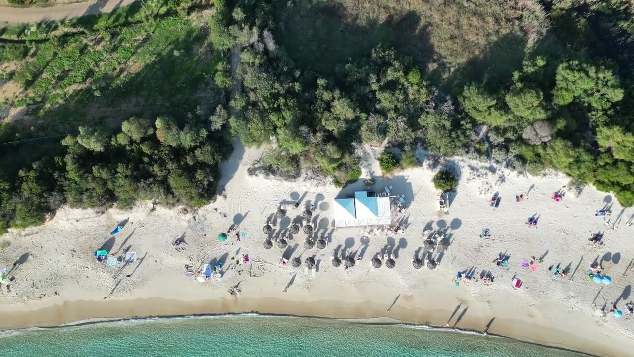 Dalla spiaggia di Tuerredda alla casa di Ovidio Marras. Dal film 