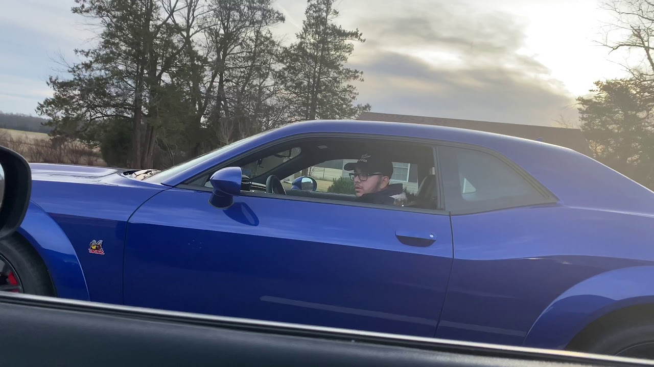 Challenger Scatpack Widebody VS Charger Hellcat