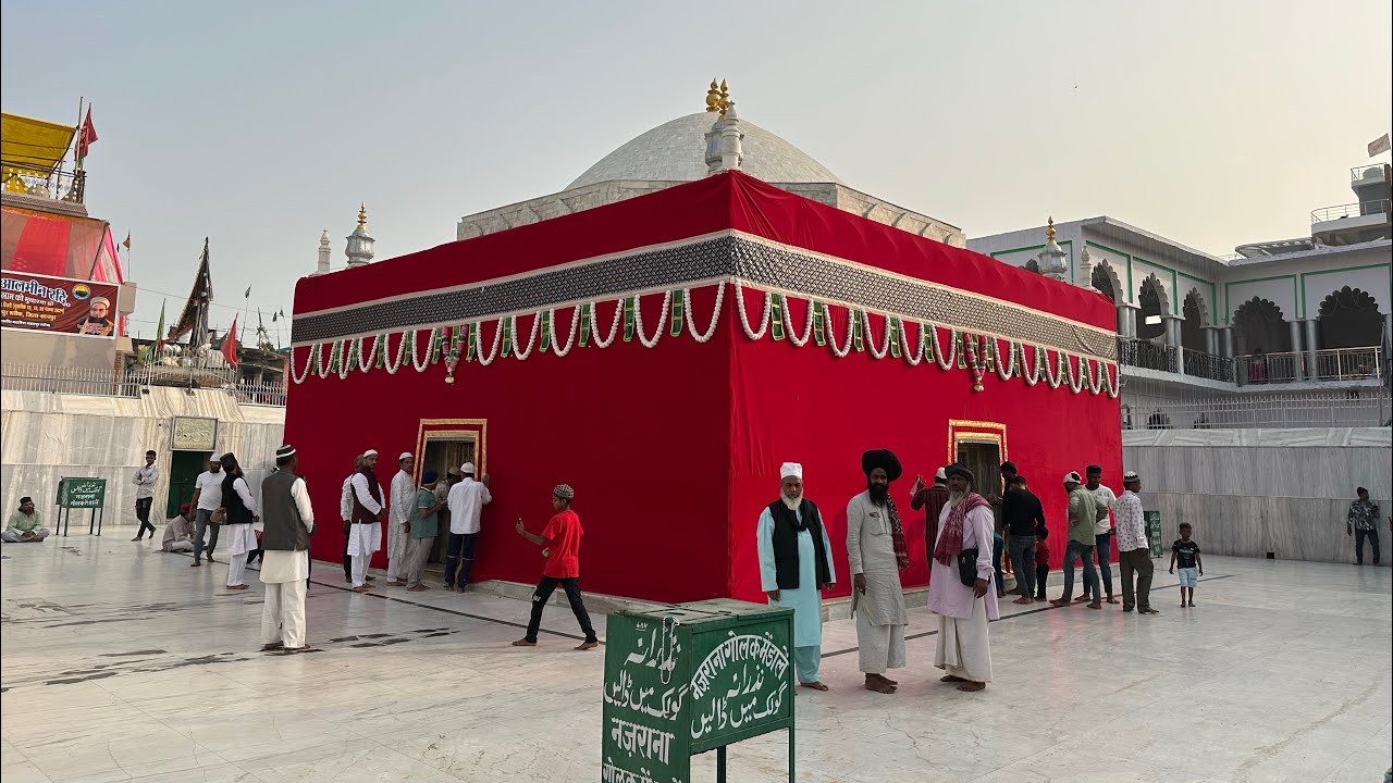 Zinda shah madar urs mubarak start 2024 mahol kya h kese jay room price kya h makanpur sharif 😍👆🏻