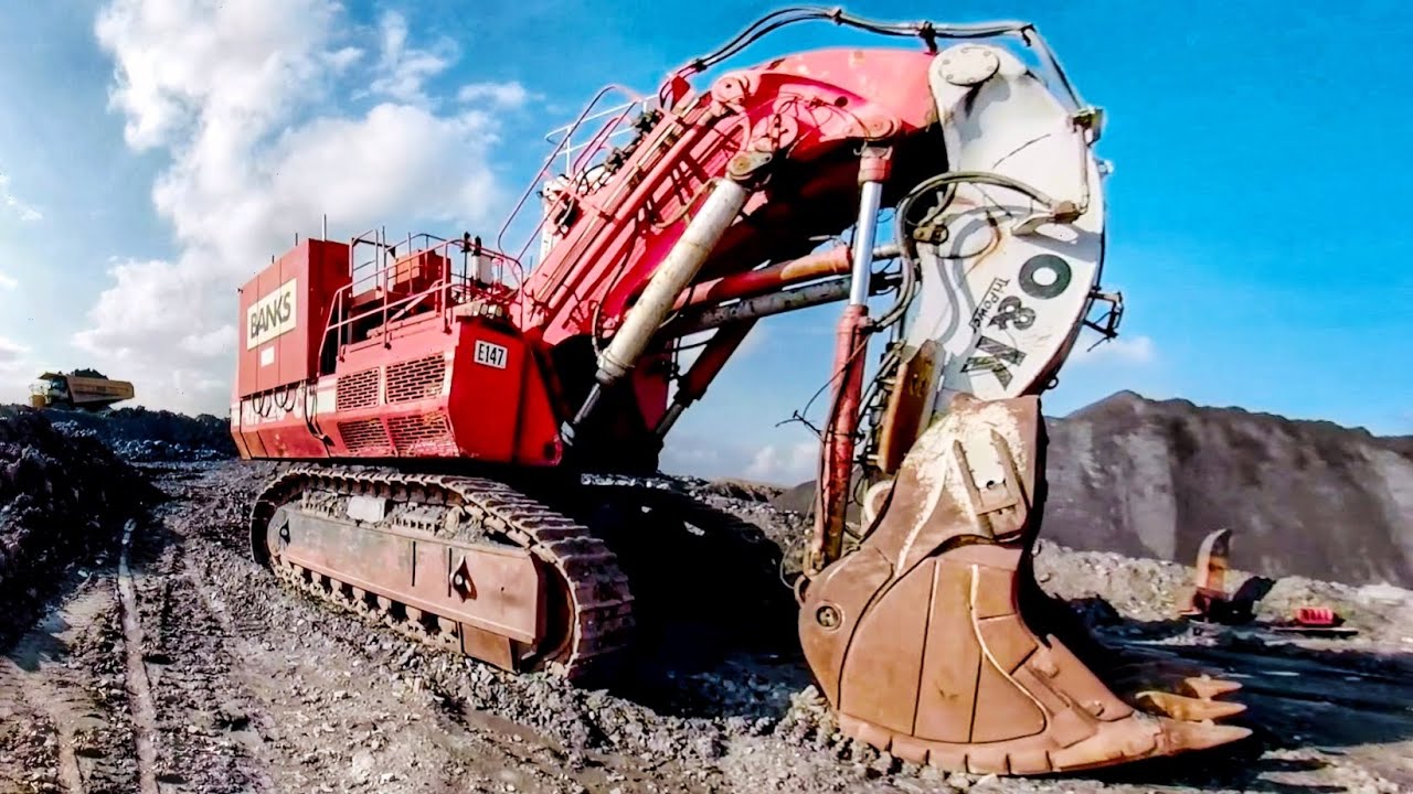BIGGEST MINING EXCAVATORS IN THE UK! (CAT + O&K)
