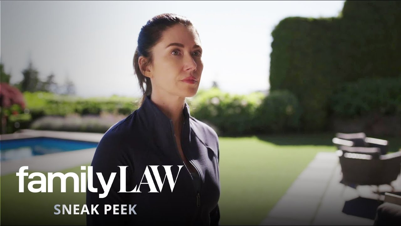Abi's starting her own practice 🤯 | Sneak Peek | Family Law | Season Finale  | Universal TV on DStv