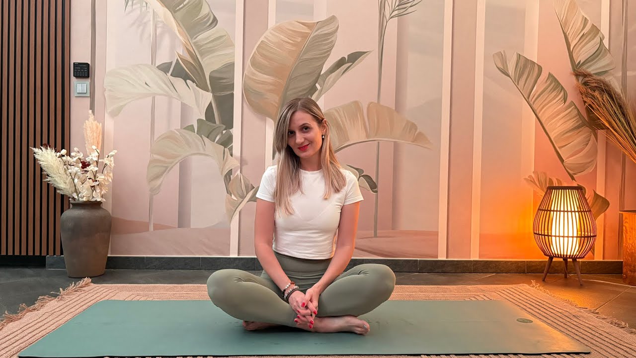 10 minute de Pilates blând | exerciții acasă pentru corp și minte