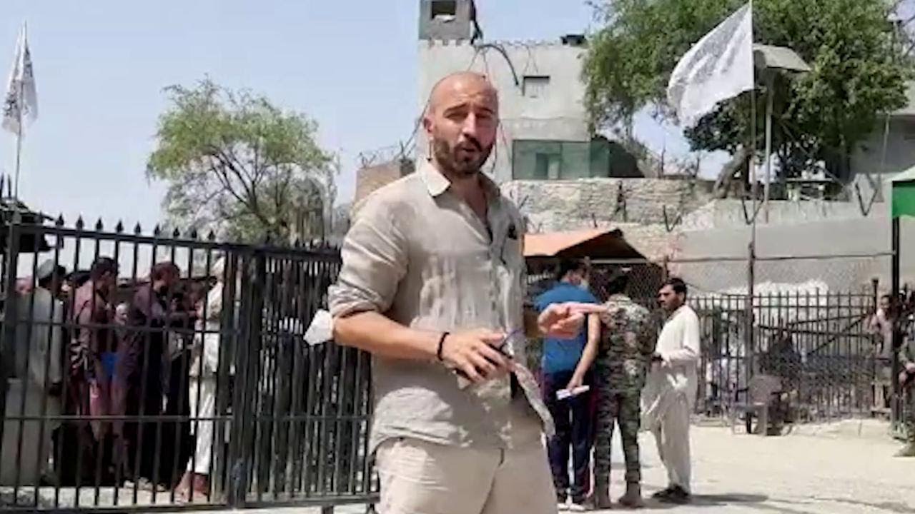 Sul confine tra Pakistan e Afghanistan: 