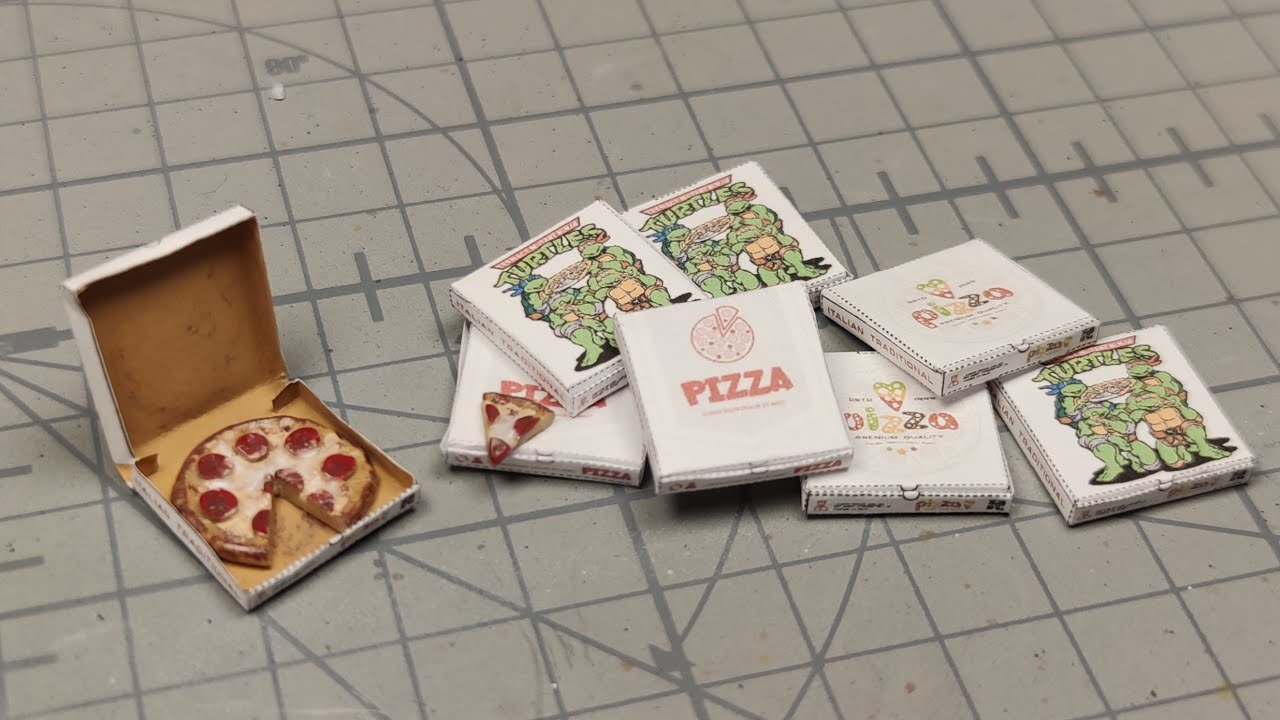 How to make a 1:25 scale pizza from scratch  - scale model accessory for car, diorama