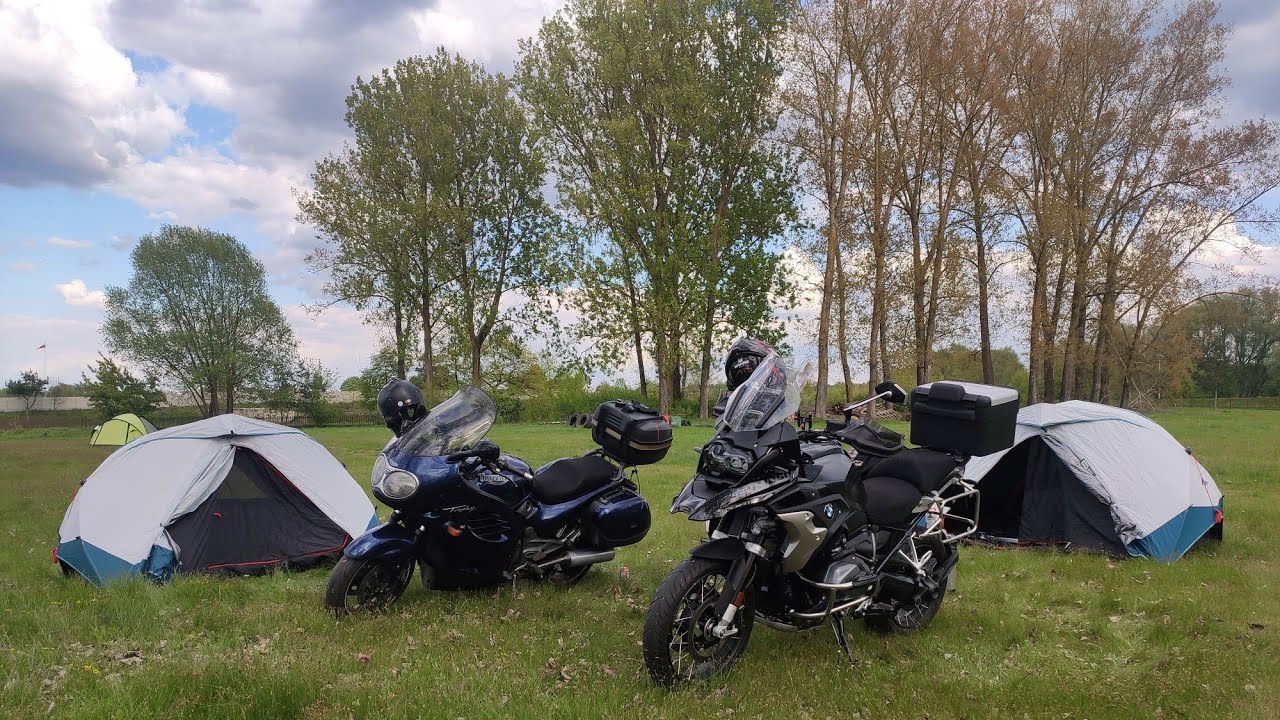 Motocyklem pod namiot zlot grupy i pierwszy wyjazd weekendowy z namiotem.