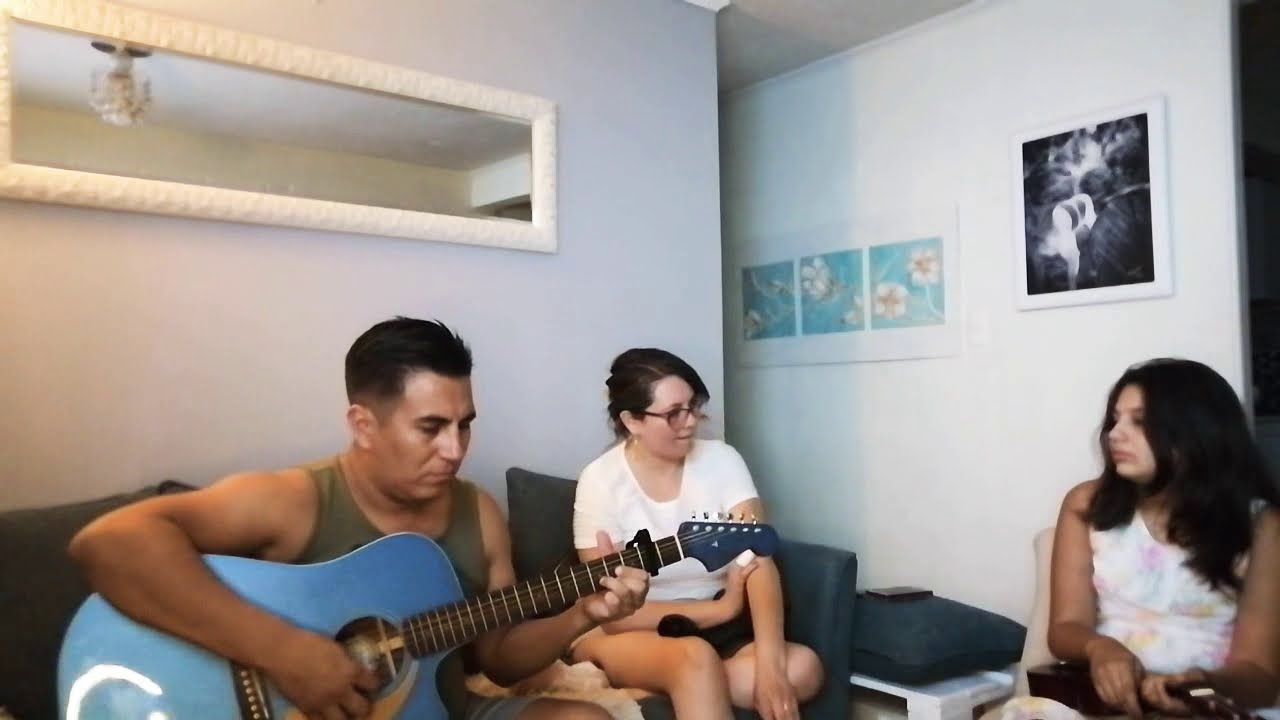 Hermoso nombre - Leo, Eve y Abi (Cover Hillsong)