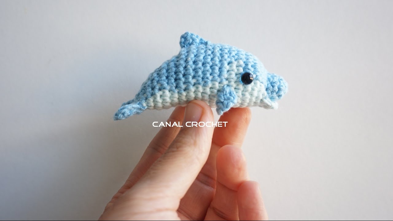 Delfín llavero amigurumi tutorial