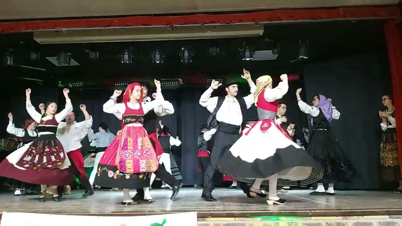 JR & FESTIVAL FOLCLÓRICO DE CARRIÈRE SUR SEINE, RANCHO ESTRELAS DO MINHO DE P.D.LIMA TRAPPES, N1