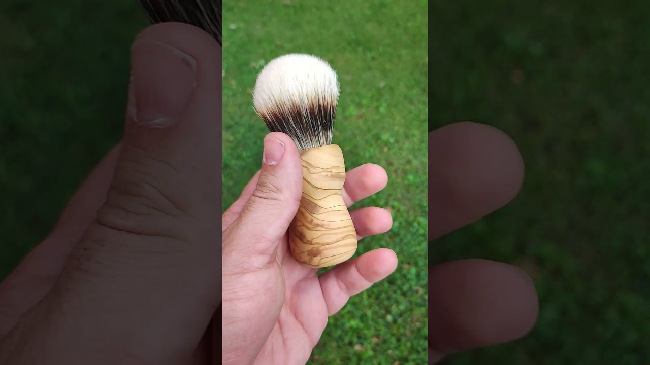 olive wood #shavingbrush