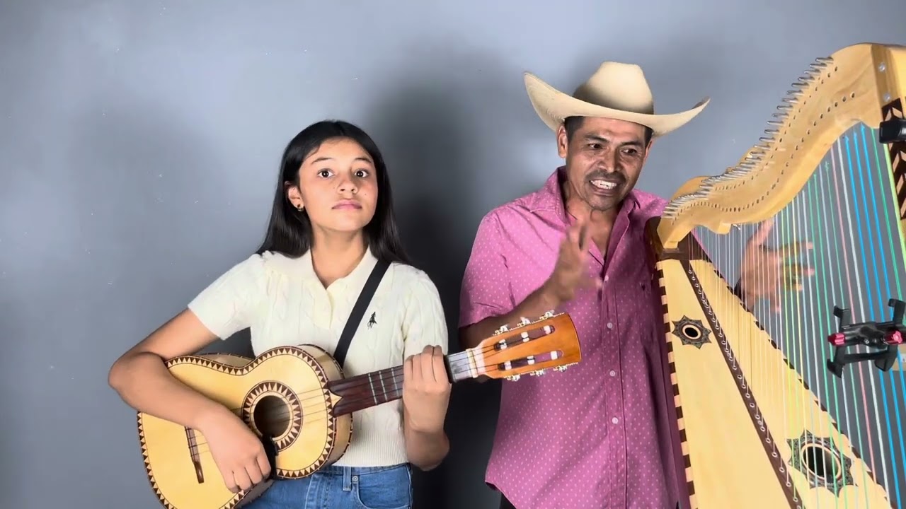 Paloma Piquito de oro// y algo más