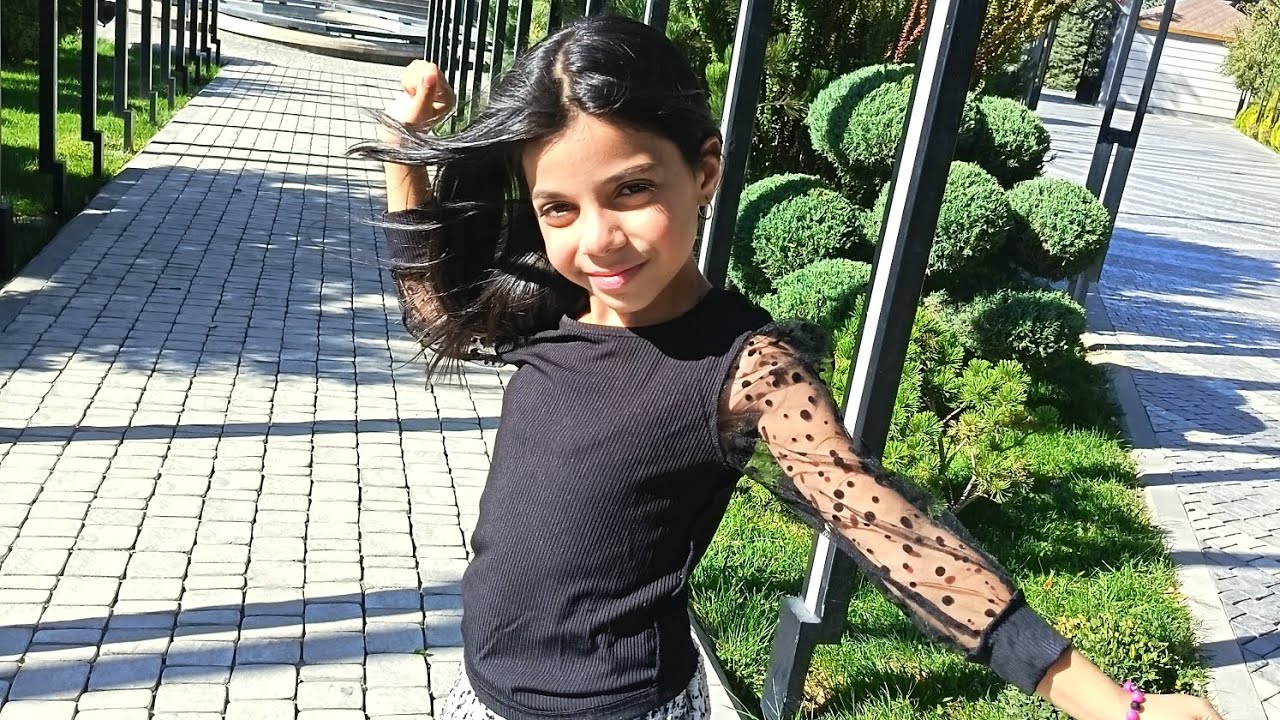 Adelina Barseghyan ОБЛAКА 4К