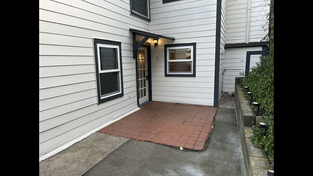 Petaluma Property Management - 15 7th Street #5 Petaluma CA 94952