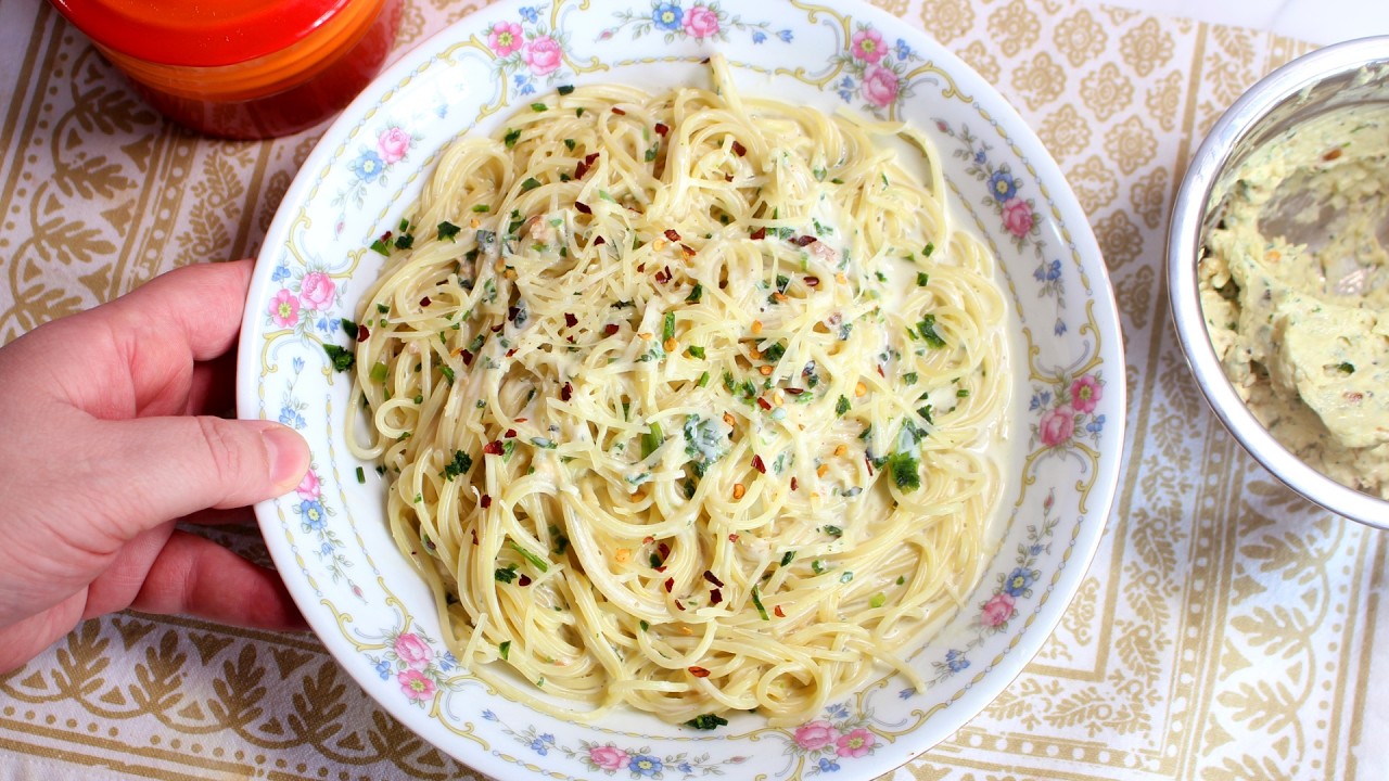 ALHO E &Oacute;LEO CREMOSO - RECEITAS QUE AMO