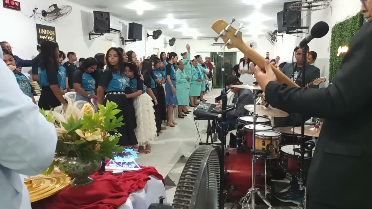 Ministério de louvor Jesus é Esperança - Porque ele vivi