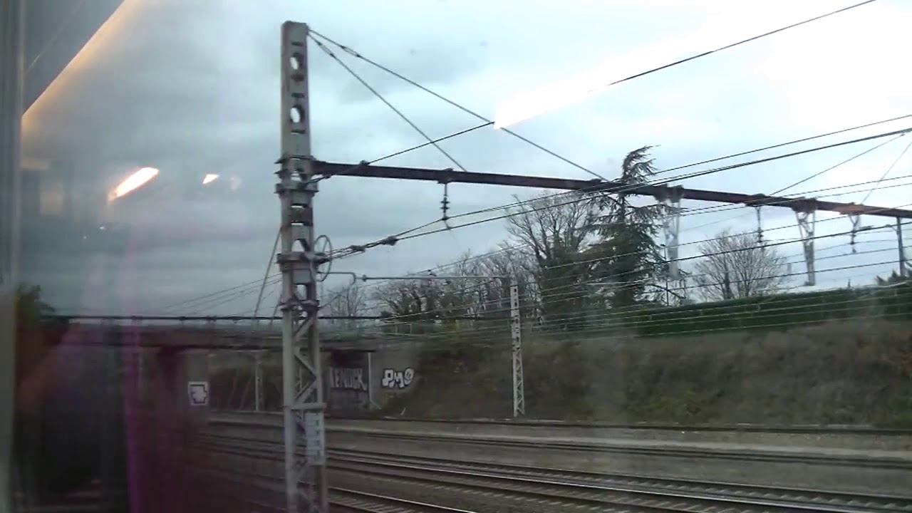 Train trajet de Lyon Part Dieu à St Etienne Chateaucreux
