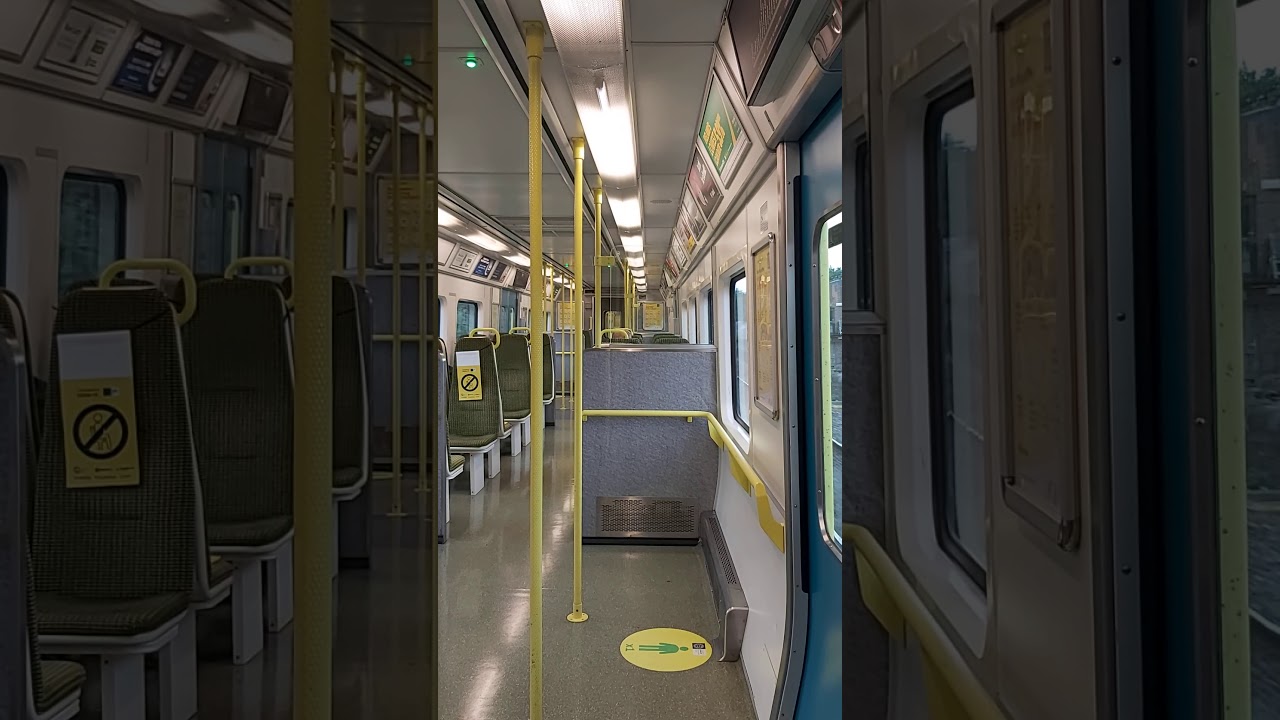 Onboard a dart class 8600 between grand canal dock-landsdowne road