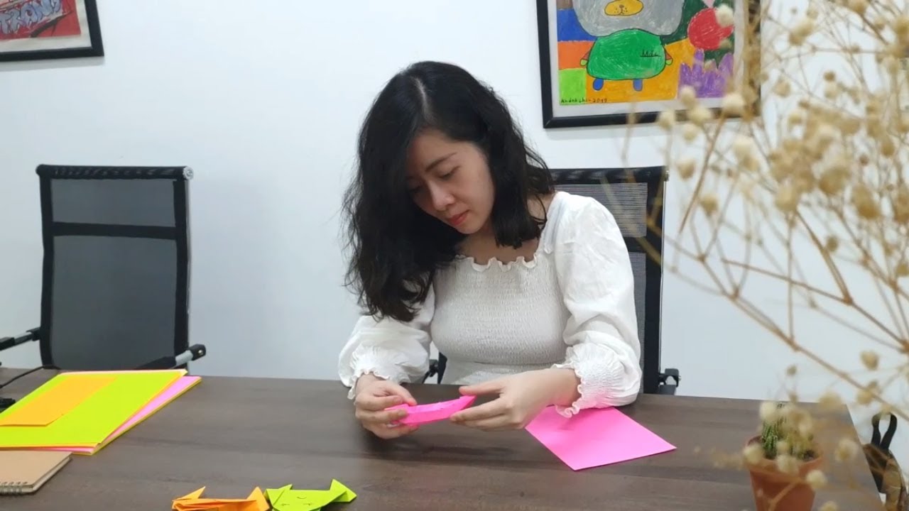 women Make Origami Boat That Floats but Fail 3 step Funny !