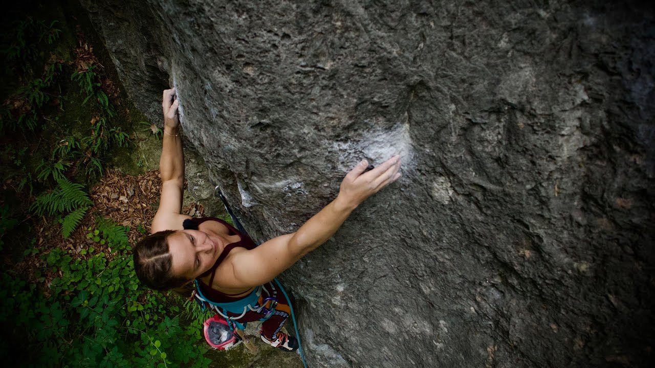 Steffi zeigt ihr ausgefeiltes Bewegungsrepertoire im „Tanzpalast“ 7a+/8+