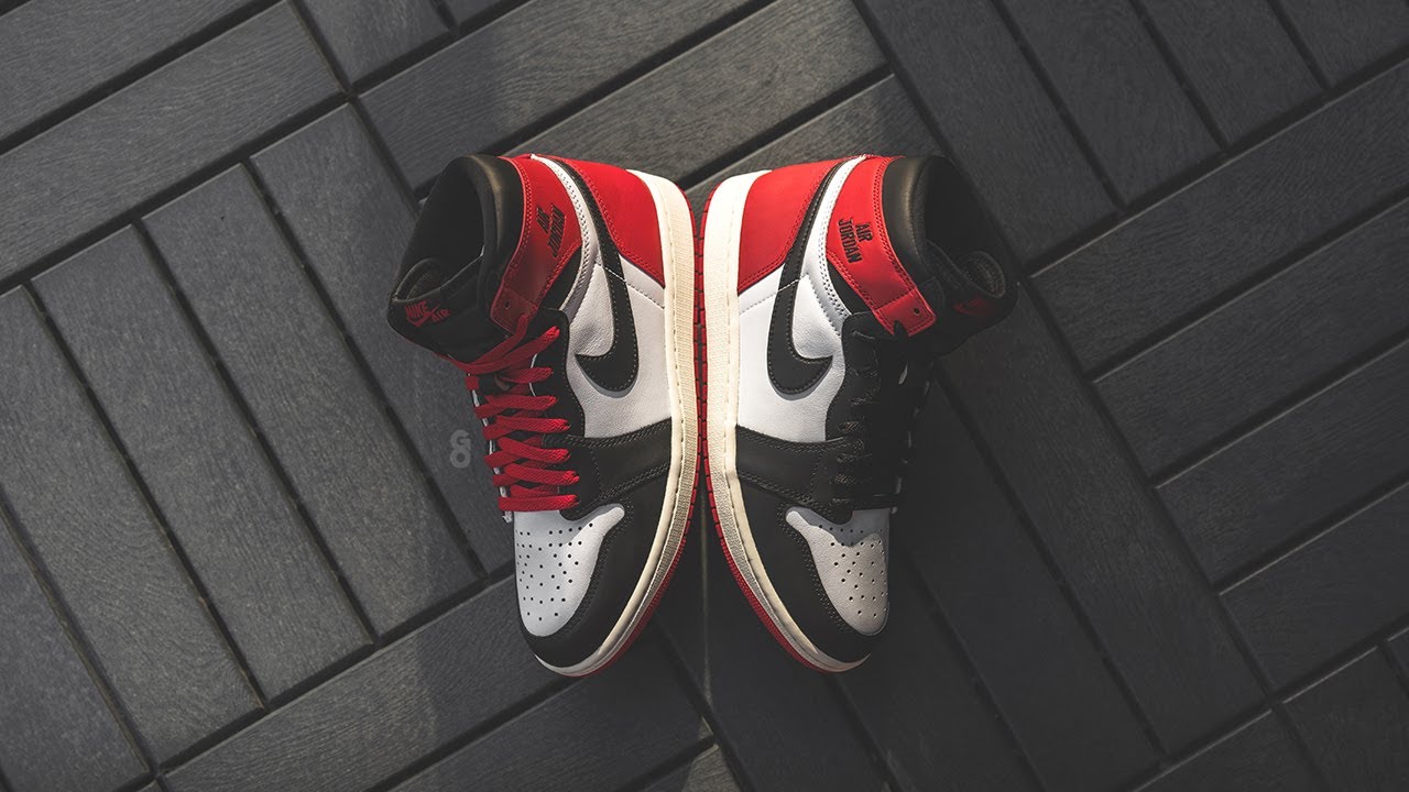 Air Jordan 1 Retro High OG (переосмысленные) «Black Toe»: обзор и как носить