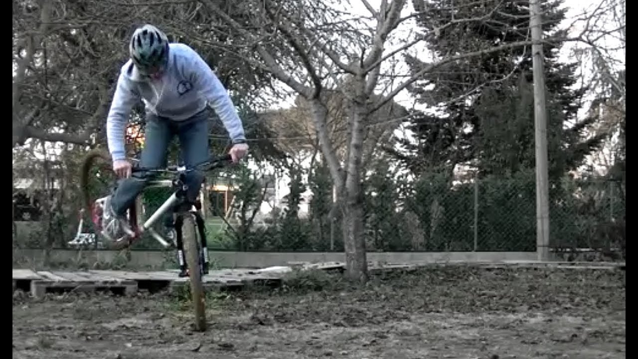 COME FARE IL 180 CON LA BICI - Scuola MTB