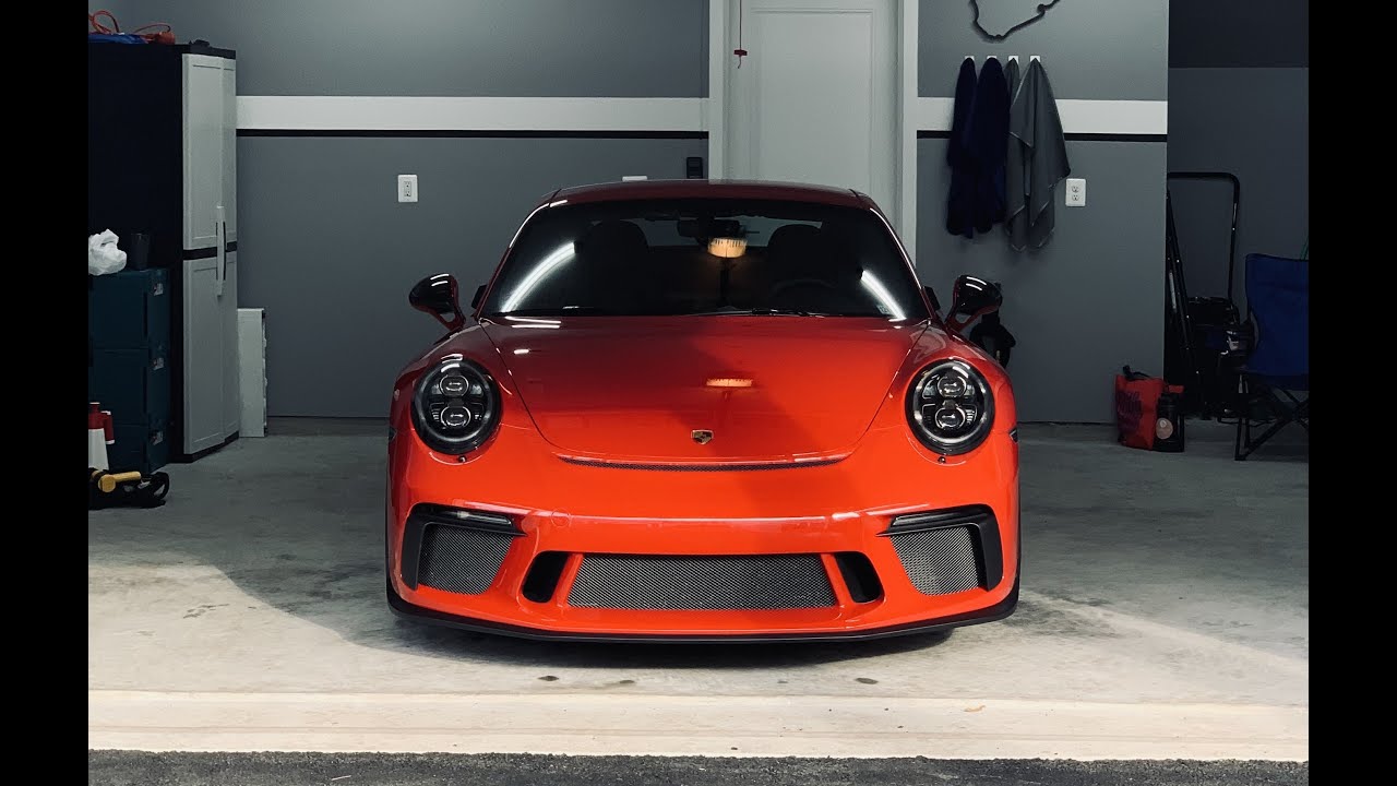 Porsche 911 GT3 Touring Exterior Detail (991.2)